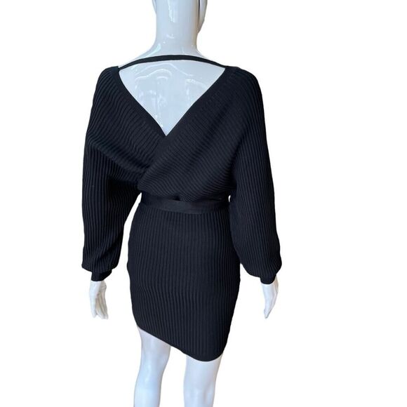 Love Tree Sweater Dress with Sash Belt Black V Neck Off Shoulder Mini Size 2X/3X - Picture 2 of 10